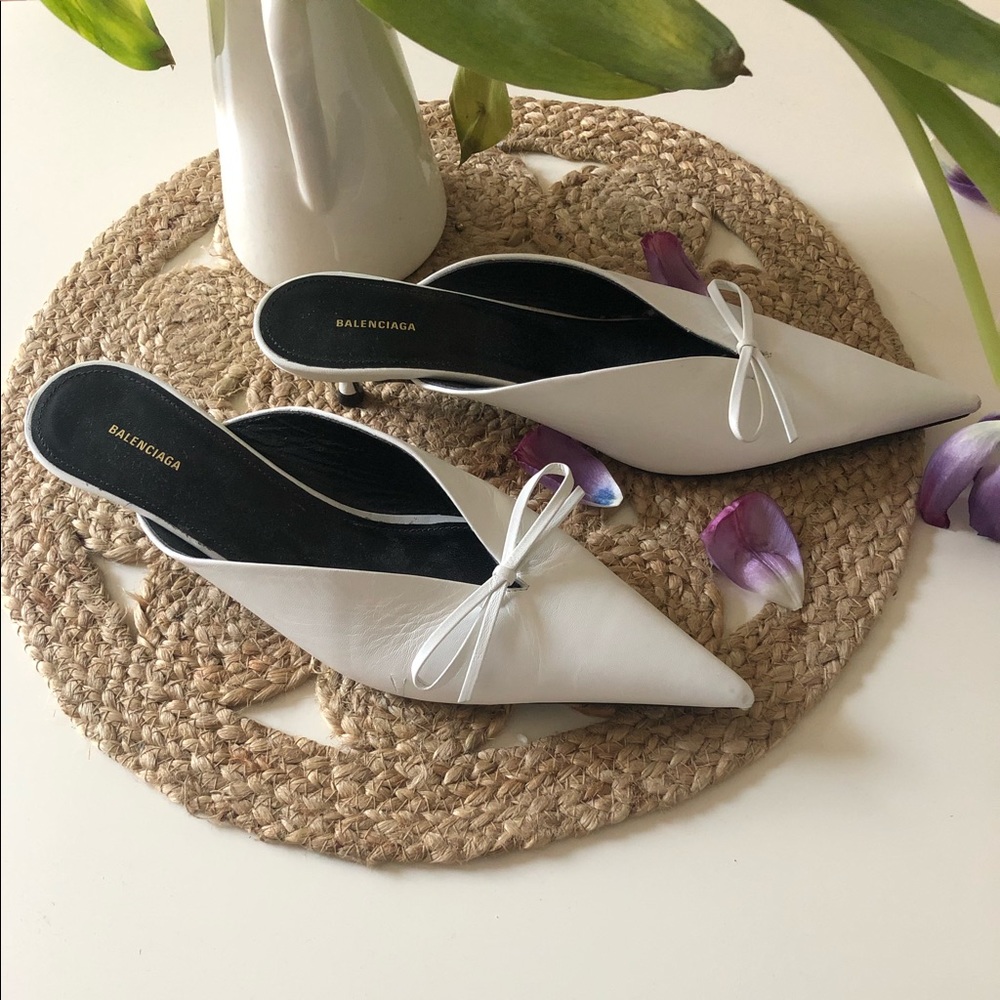 Balenciaga White pumps size 37